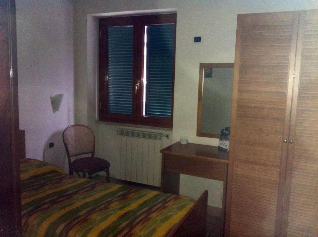 Albergo Delle Rose Pozzuoli Luaran gambar