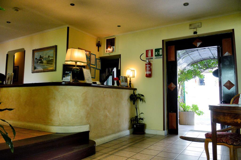 Albergo Delle Rose Pozzuoli Luaran gambar
